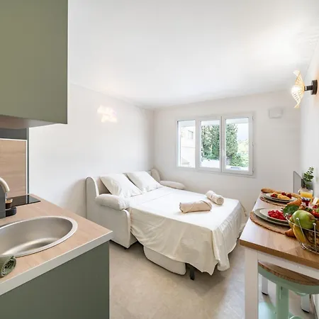 Apartment Banane 2 Min Croisette Mitoyen Martinez Cannes